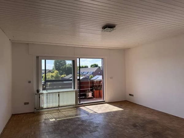 Immobilie in Oer-Erkenschwick - 3-Zimmer-Eigentumswohnung | Großer Balkon | Nur 6 Wohneinheiten - Bild 2