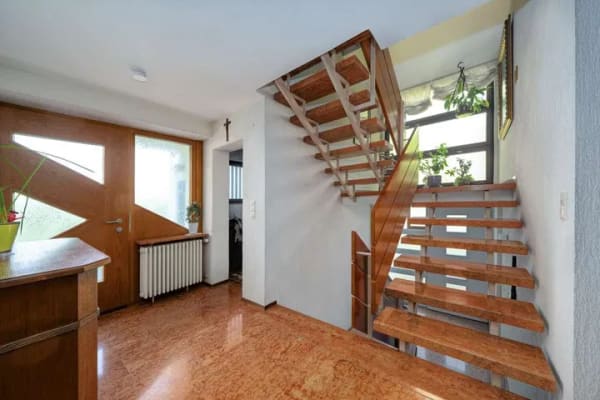 Immobilie in Hilzingen - Familienfreundliches Einfamilienhaus mit Garten, Raum und Naturgenuss - Bild 3
