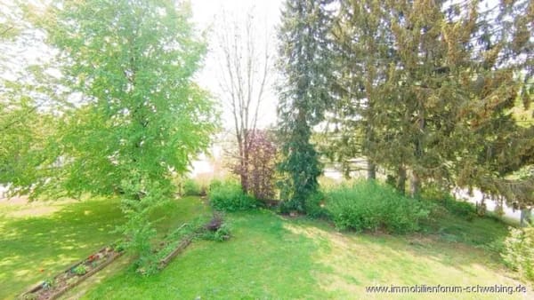 Immobilie in Unterföhring - 3-Zimmer-Wohnung mit Sonnenterrasse, 400 m² Gartenanteil und beheizten Hobby-Raum in Unterföhring! - Bild 2