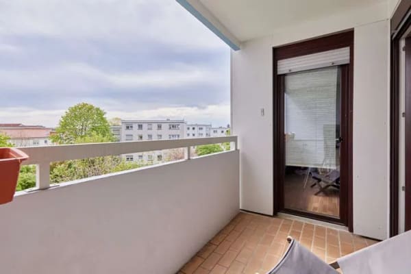 Immobilie in Eppelheim - HEIDELBERG - EPPELHEIM  - großzügige 5-Zimmerwohnung mit Stellplatz und zwei Balkonen - Bild 1