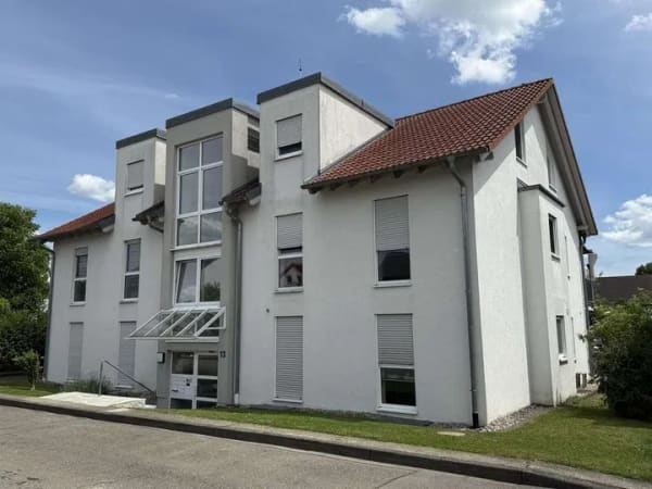 Immobilie in Erbach - 2 Zimmer Wohnung mit Südbalkon in kleiner Wohneinheit  - Bild 1