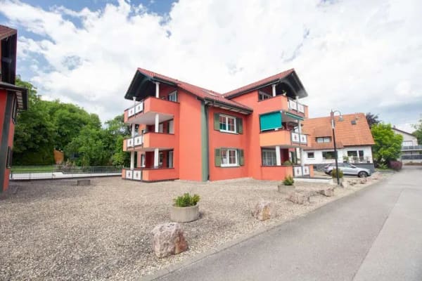 Immobilie in Klettgau - Mediterranes Wohnen - sofort verfügbare Erdgeschosswohnung mit großem Balkon und Tiefgarage - Bild 0