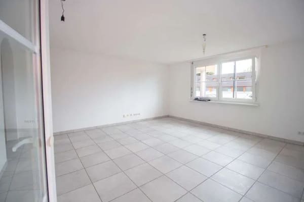 Immobilie in Klettgau - Mediterranes Wohnen - sofort verfügbare Erdgeschosswohnung mit großem Balkon und Tiefgarage - Bild 3