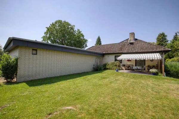 Immobilie in Rosengarten - Freistehendes Einfamilienhaus mit großem Grundstück - Bild 0