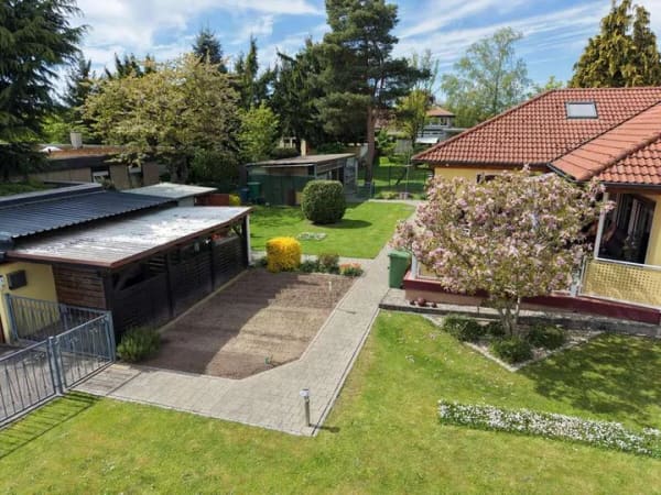 Immobilie in Waldenburg - Ankommen, wohlfühlen, Zuhause sein – Gepflegter Bungalow mit großem Grundstück - Bild 3