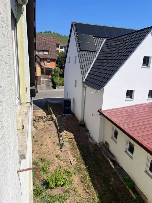 Immobilie in Weinstadt - Weinstadt-Schnait... seltenes Angebot! Wohnhaus gr. Terrasse/Garten und großer Scheune! - Bild 4
