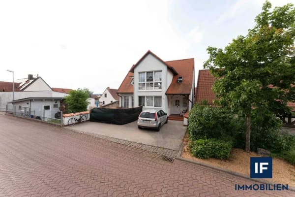 Immobilie in Nüdlingen - Im Herzen von Nüdlingen — etabliertes Anwesen in der Ortsmitte - Bild 1