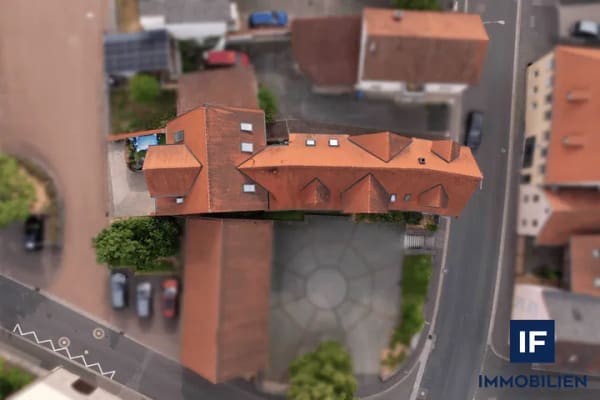 Immobilie in Nüdlingen - Im Herzen von Nüdlingen — etabliertes Anwesen in der Ortsmitte - Bild 3