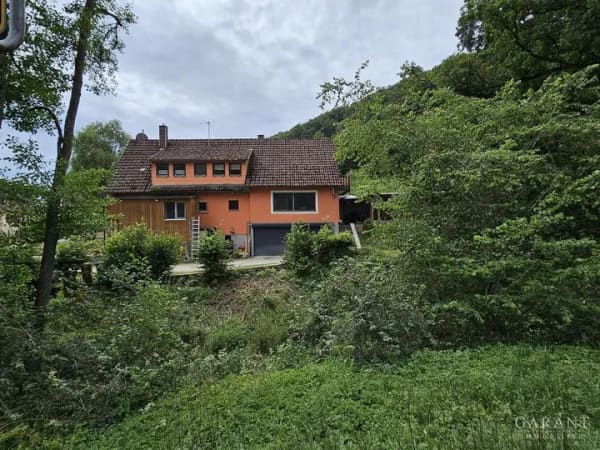 Immobilie in Gerabronn - Platz für Familie und Hobby - Wohnen am Waldrand mit Garten  - Bild 1