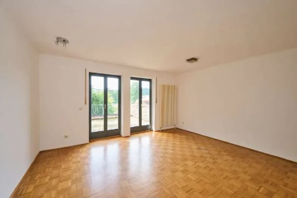 Immobilie in Ascha - 3 Zimmer-ETW in Ascha mit großer Terrasse - Bild 2