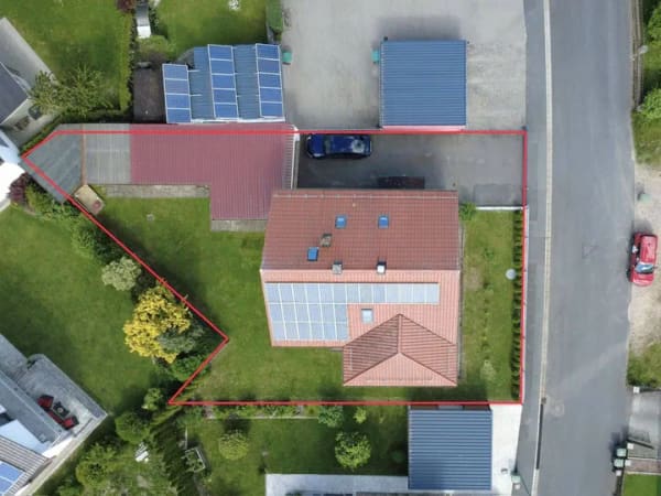 Immobilie in Wiesau - Freiraum, freistehend, Freiheit - Top gepflegtes Wohnhaus mit drei Wohneinheiten in Wiesau - Bild 3