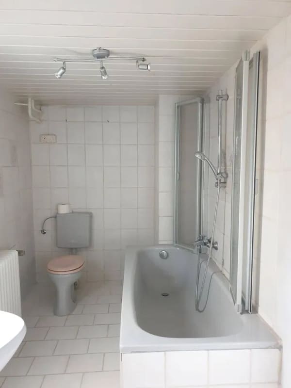 Immobilie in Wachtberg - Ein Haus für die Familie mit großem Garten und viel Potential - Bild 3