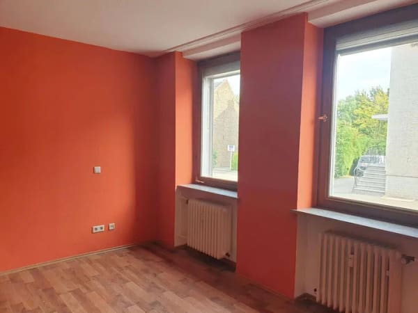 Immobilie in Wachtberg - Ein Haus für die Familie mit großem Garten und viel Potential - Bild 4