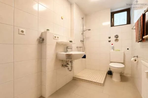 Immobilie in Kirchheim unter Teck - 1-Zimmer-Wohnung mit Terrasse in ruhiger Wohnlage – inklusive Keller und Stellplatz - Bild 4