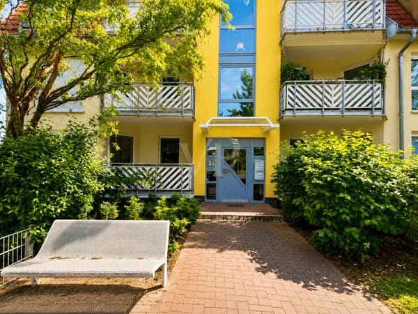 Immobilie in Velten - ! Vor den Toren Berlins ! Sehr schöne 3-Zimmer Eigentumswohnung mit Tiefgaragenstellplatz ! - Bild 3