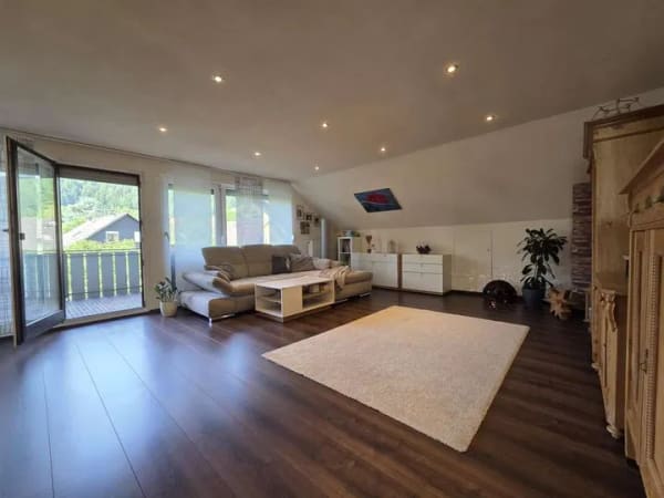 Immobilie in Hausach - Top-Moderne 3-Zimmer-Wohnung in ruhiger Wohnlage - Bild 2