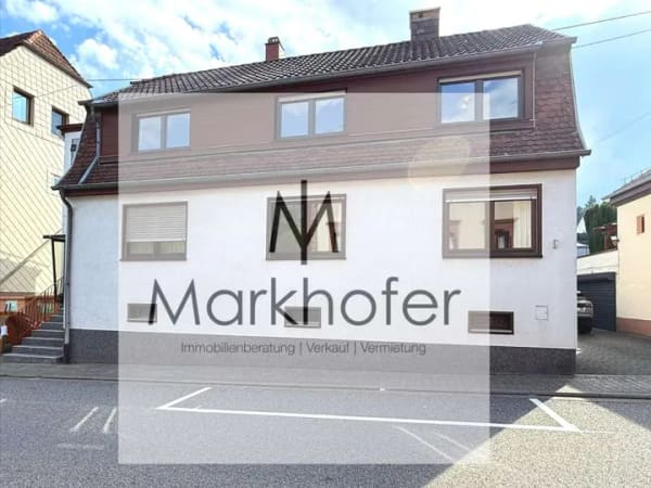 Immobilie in Bechhofen - Großzügiges Haus  mit Pool, Garten & 3 Garagen in Bechhofen - Bild 0