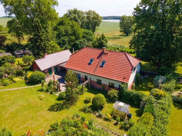 Immobilie in Altefähr - Traumhaftes Einfamilienhaus mit Ferienwohnung auf der Insel Rügen - Bild 0