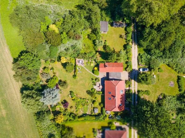 Immobilie in Altefähr - Traumhaftes Einfamilienhaus mit Ferienwohnung auf der Insel Rügen - Bild 3