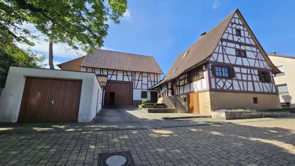 Immobilie in Neulingen - Gepflegtes Fachwerkhaus mit großem Garten,Garage und Scheune - Bild 0