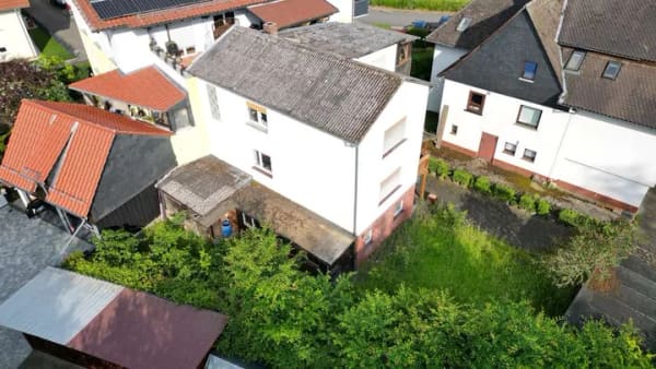Immobilie in Ebsdorfergrund - Idyllisches Wohnen am Naturschutzgebiet: Einfamilienhaus mit Potenzial in Frauenberg - Bild 0