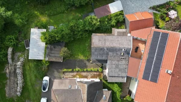 Immobilie in Ebsdorfergrund - Idyllisches Wohnen am Naturschutzgebiet: Einfamilienhaus mit Potenzial in Frauenberg - Bild 2