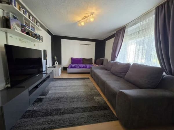 Immobilie in Wirges - Charmantes Einfamilienhaus mit Garage und Garten – viel Potenzial in zentraler Lage - Bild 1