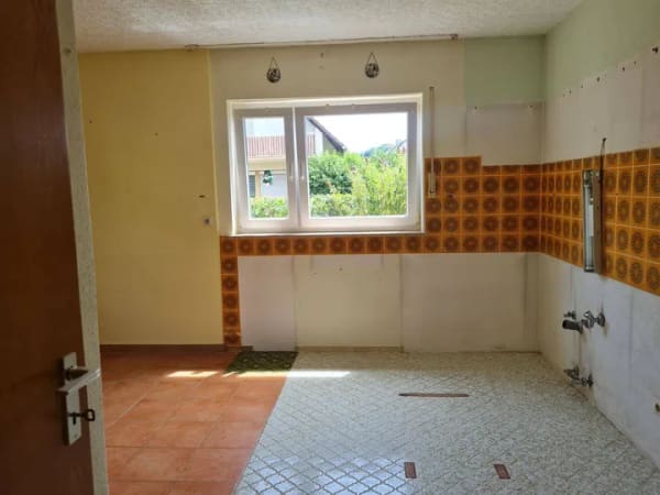 Immobilie in Schliengen - Mehrfamilienhaus mit 3 Wohnungen und großem Garten in Schliengen - Bild 4