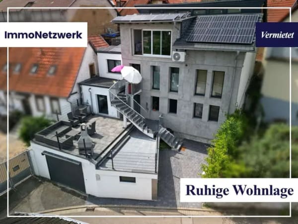Immobilie in Unkenbach - Effizient modernisiertes Zweifamilienhaus mit PV‑Batteriespeicher, Wärmepumpe und schöner Aussicht - Bild 0
