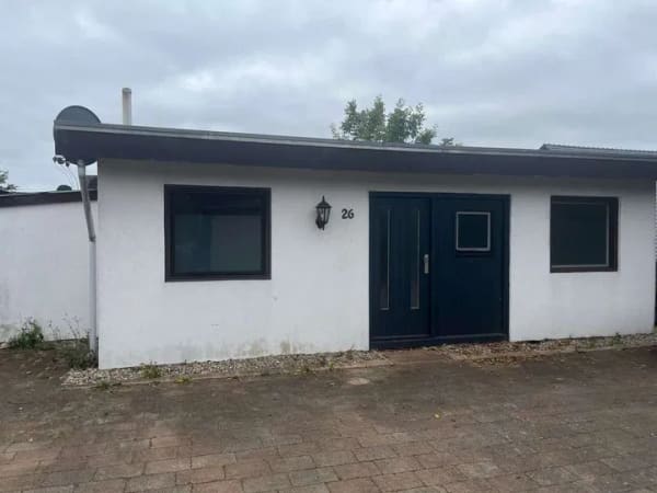 Immobilie in Emmerich am Rhein - Kleines Haus mit großem Wohlfühlfaktor in Emmerich-Elten – Terrasse, Garage und viel Stellfläche - Bild 0