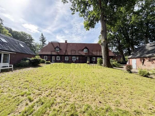 Immobilie in Hanstedt - Historisches Landhaus mit Nebengebäuden im idyllischen Velgen - Bild 4