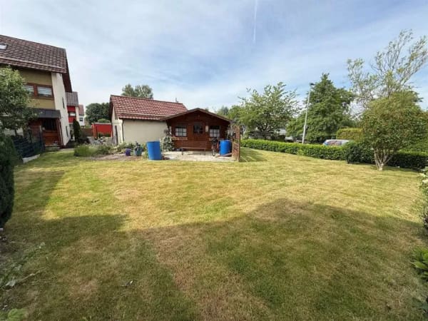 Immobilie in Alfdorf - 2 Wohnungen zum Preis von 1860EUR/m²
mit großem Gartenanteil in Pfahlbronn - Bild 0