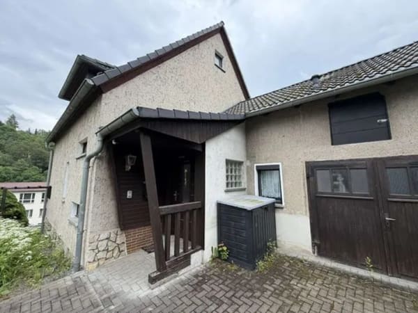 Immobilie in Probstzella - Wohnhaus mit 5 Zimmern und Terrasse – gestalten Sie Ihr neues Zuhause - Bild 4