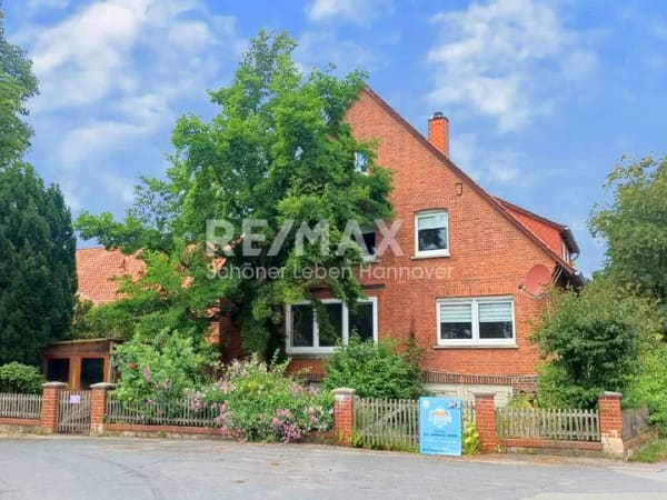 Immobilie in Springe - Resthof mit 3.642 m² Grundstück in Springe OT Alversrode - Bild 1