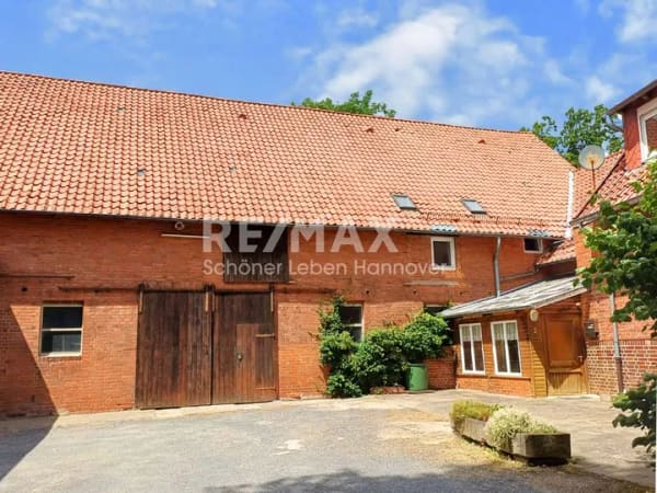 Immobilie in Springe - Resthof mit 3.642 m² Grundstück in Springe OT Alversrode - Bild 3