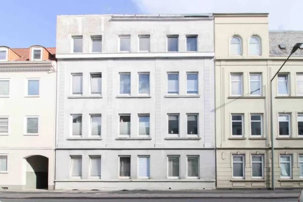 Immobilie in Neumünster - Voll vermietetes Mehrfamilienhaus mit 7 Einheiten in Neumünster - Bild 0