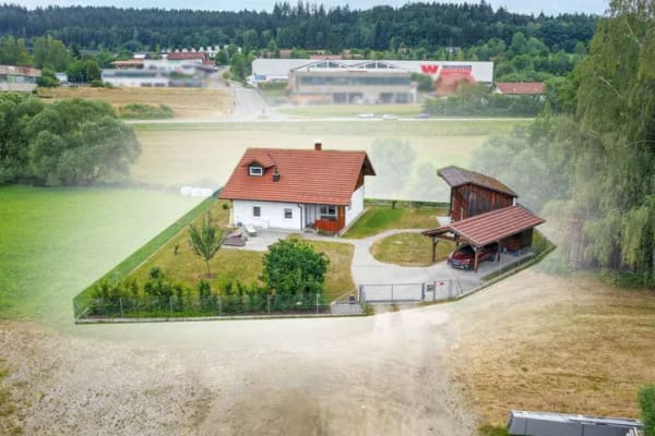 Immobilie in Bad Kötzting - Ihr Zuhause am Ortsrand von Bad Kötzting mit Scheune und Carport - Bild 0