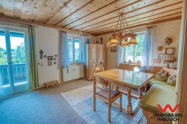Immobilie in Zorneding - Vielfältig nutzbares Anwesen mit viel Charme und Flair - Bild 2