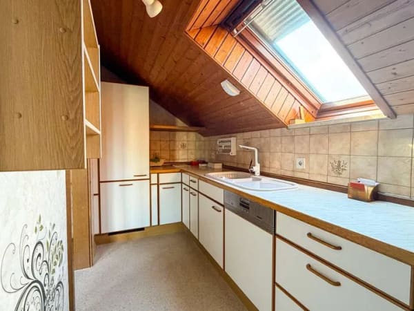 Immobilie in Schwabmünchen - Großzügig geschnittene Dachgeschosswohnung - Bild 3
