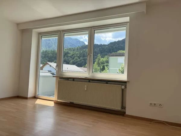 Immobilie in Bad Reichenhall - Großzügige 2-Zimmer-Erbpachtwohnung in ruhiger sonniger Lage von Kirchberg/Bad Reichenhall - Bild 1