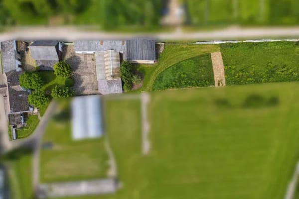 Immobilie in Gröningen - Wohnen, arbeiten, entfalten – Zweifamilienhaus mit Gewerbe - Bild 2