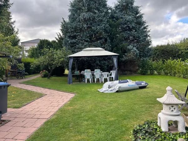 Immobilie in Herford - Zweifamilienhaus mit Baugrundstück in Herford! Bieter-verfahren!) - Bild 2