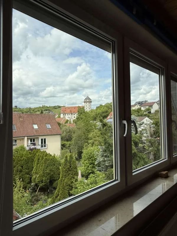 Immobilie in Rimpar - Aufgeteiltes Mehrfamilienhaus mit Entwicklungspotential (3 WE) - Bild 2