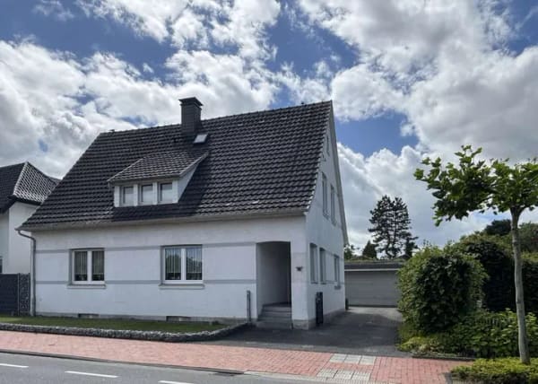 Immobilie in Südlohn - Südlohn: Einfamilienhaus mit Mehrzweckhalle, Sauna, Pool I TOP LAGE - Bild 0