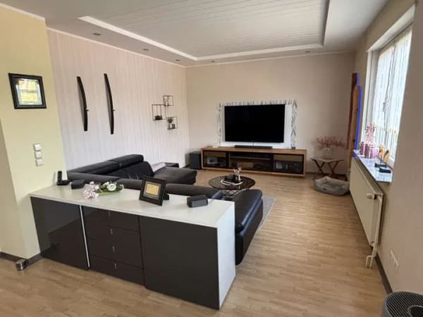 Immobilie in Südlohn - Südlohn: Einfamilienhaus mit Mehrzweckhalle, Sauna, Pool I TOP LAGE - Bild 2