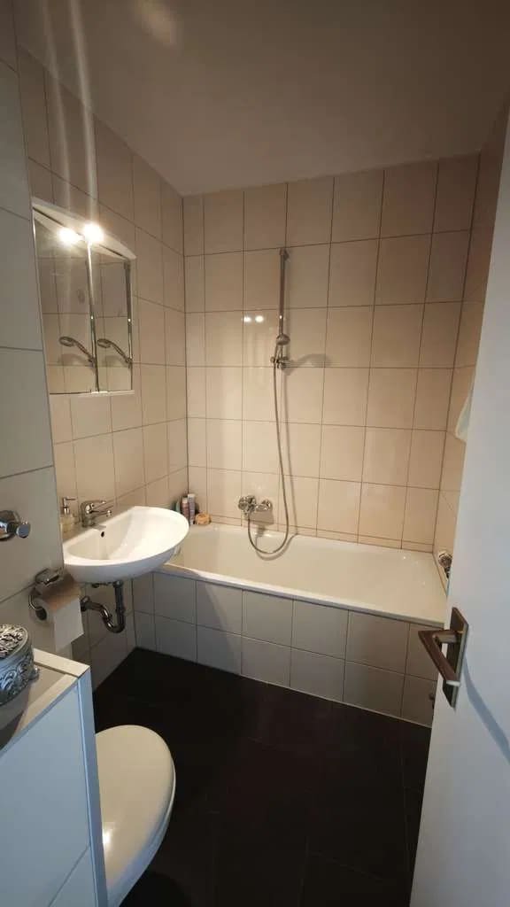 Immobilie in Düsseldorf - Klein aber fein! Vermietete ETW ohne Aufzug! - Bild 4