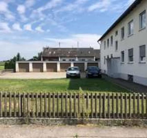 Immobilie in Affing - 1-Zimmer-Apartment mit Balkon und Garage - Bild 2