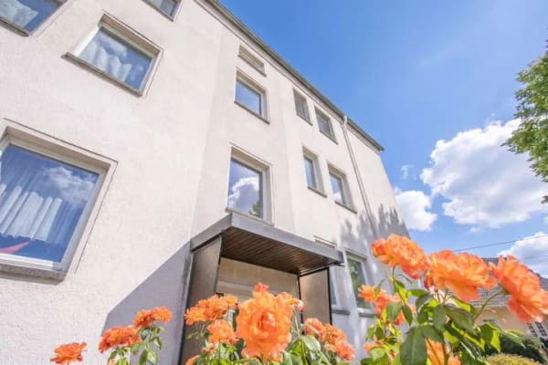 Immobilie in Freiberg - Provisionsfrei: Gut geschnittene 3-Raumwohnung in ruhiger Lage von Freiberg-Zug - Bild 0