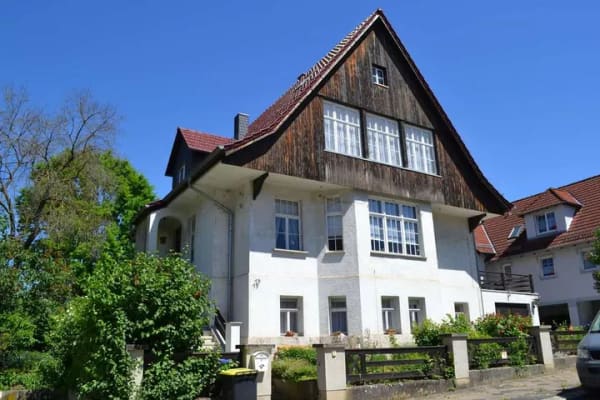 Immobilie in Apolda - Eine Villa im Original von Albert Helfensrieder 1912 - Bild 0
