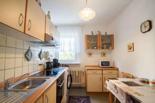 Immobilie in Lahr/Schwarzwald - Modern & angenehm: 2-Zimmer-Wohnung mit Balkon, Aufzug und Einbauküche in ruhiger Lage - Bild 3